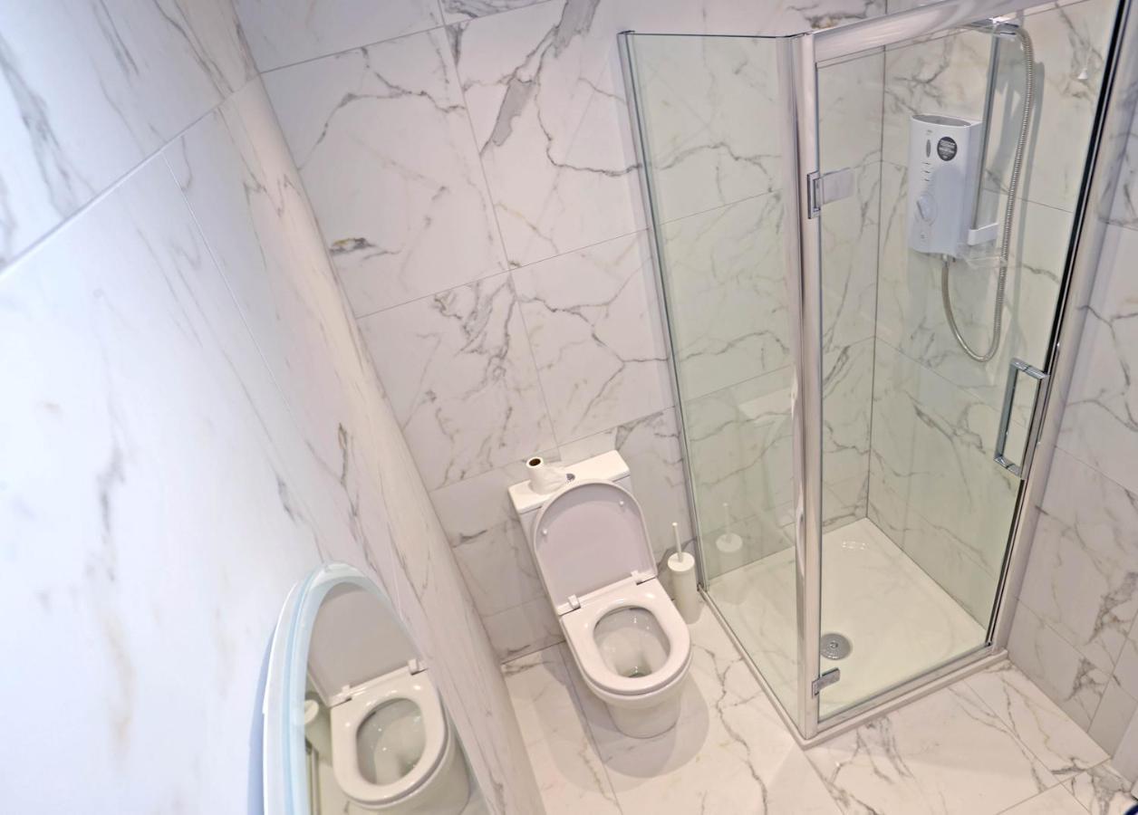 Entire Penthouse Apartment With Sea Views بورتراش المظهر الخارجي الصورة